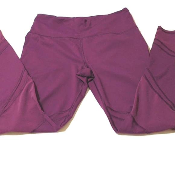 Victoria's Secret VSX SPORT burgundy leggings size M - Picture 2 of 9